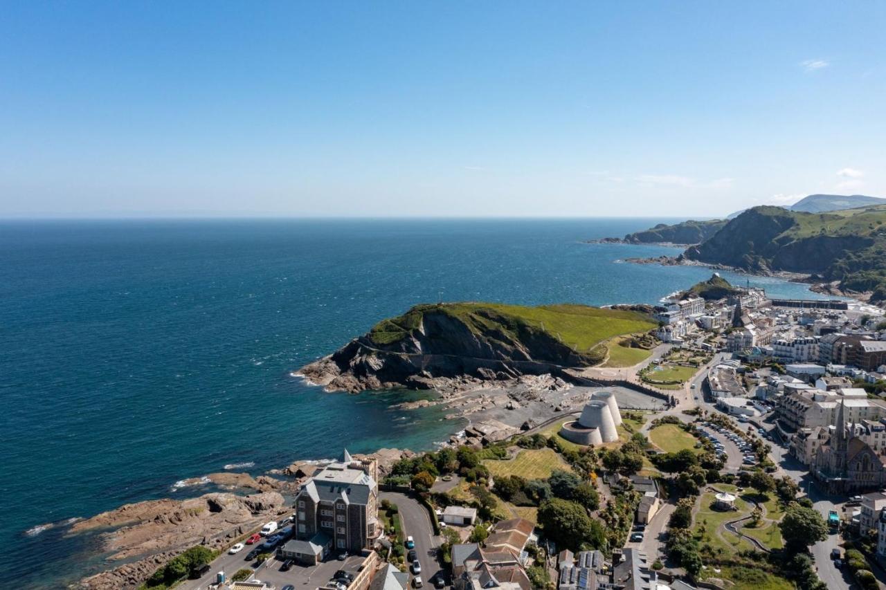 Tides Ilfracombe Exterior photo